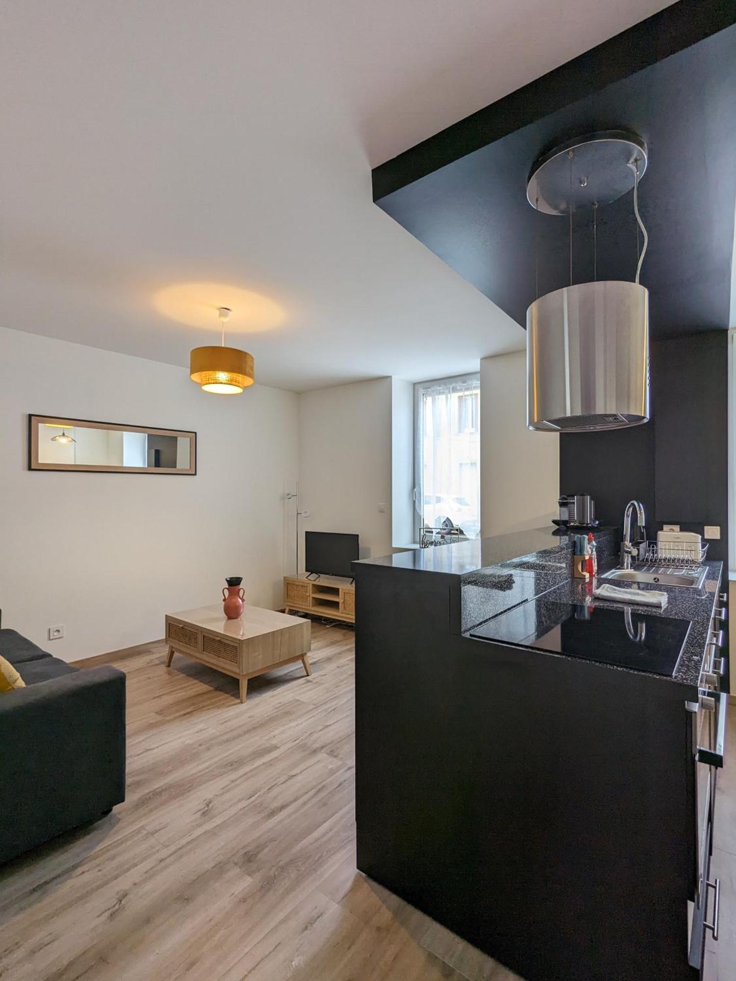 Douceur Roannaise Apartment Roanne Luaran gambar